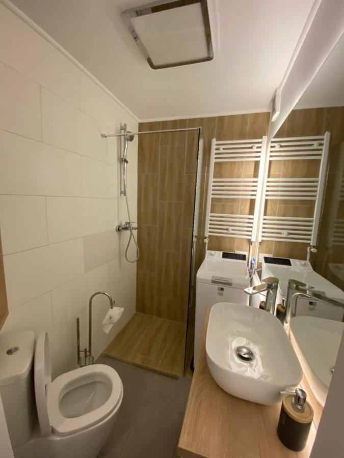 Cozy Apartment In The Business Area Of Bucharest Bucareste Exterior foto